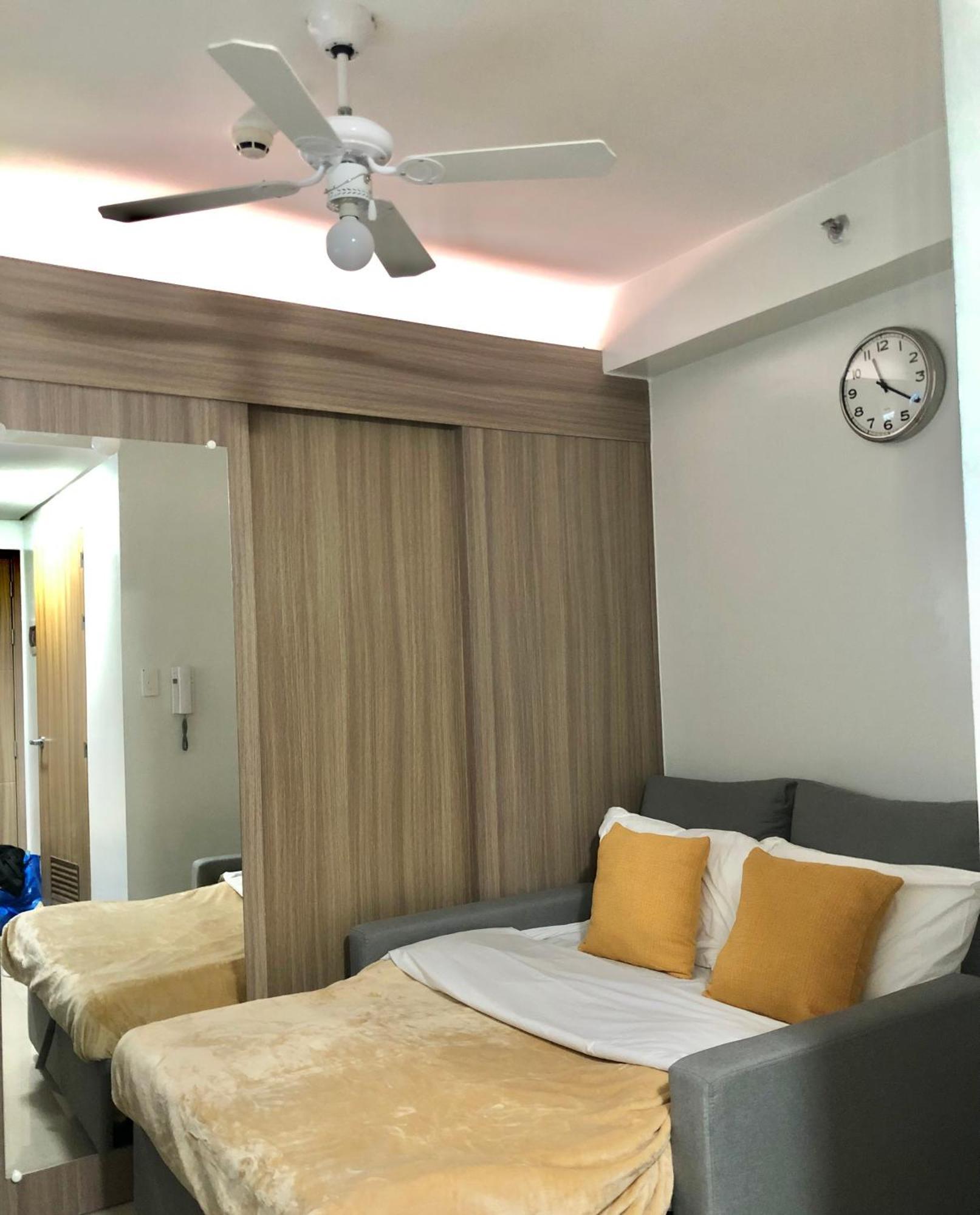 Sunrise Condo In Pasay Exterior photo